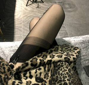 免费看肥胖女人做爰高清全过情_免费高清观看